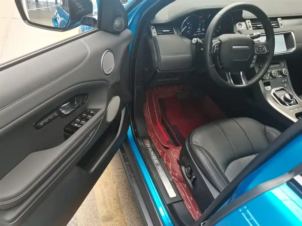 Land Rover Range Rover Evoque 2018 240PS Moraine Lake Blue Limited Edition фото 16