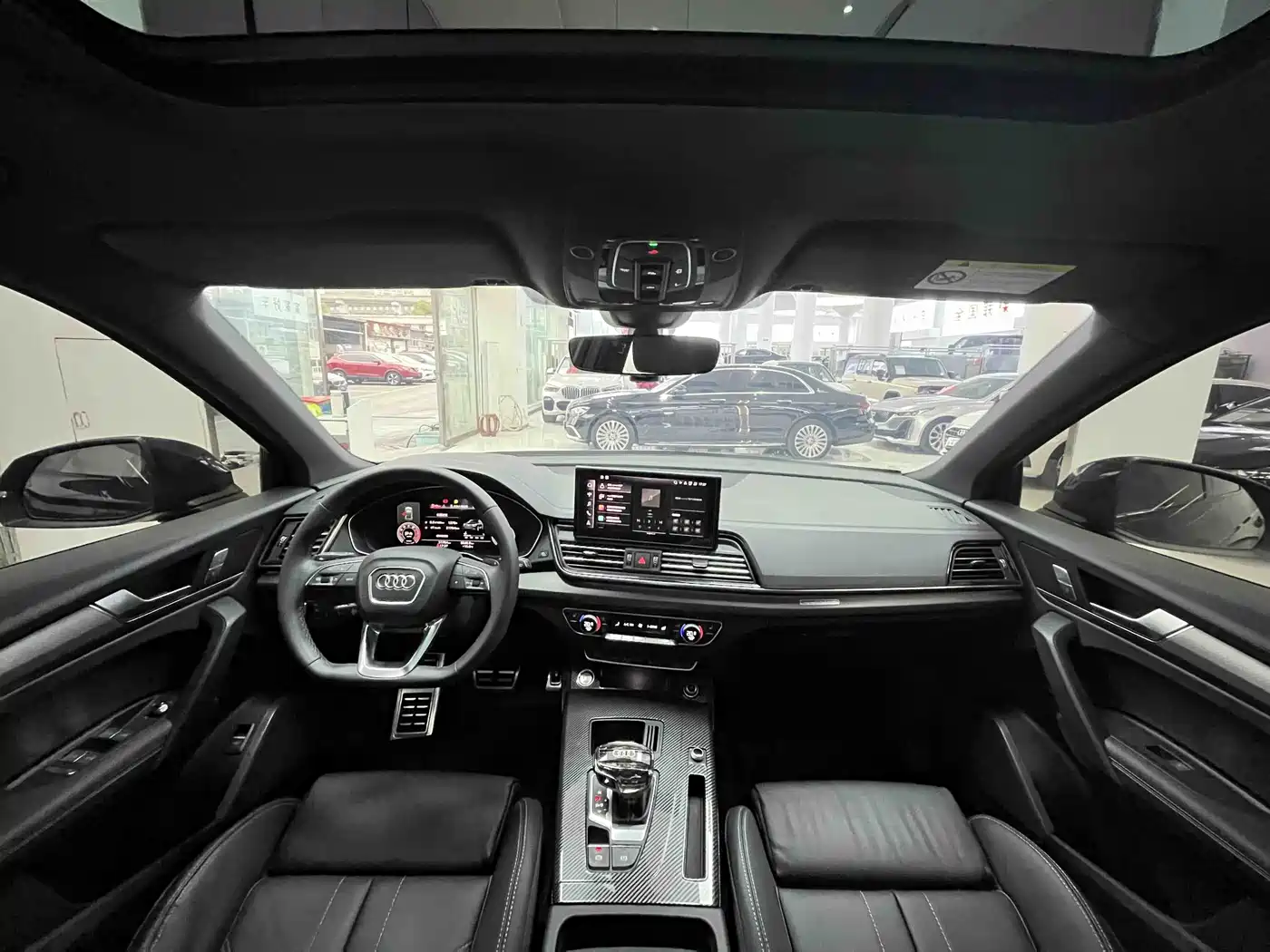 Audi Q5L 2023 40T Luxury Dynamic фото 5