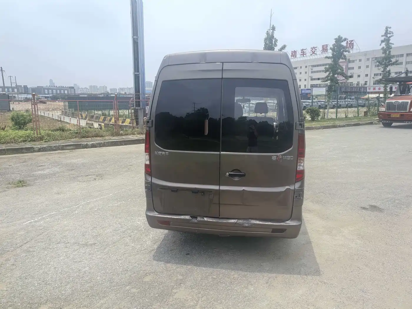 Changan Kaicheng Changan Ruixing M90 2017 2017 2.0L Value Edition High Roof 6-seater with swing doors 4G94S