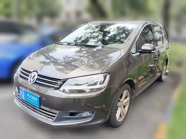 Volkswagen Sharan 2016 380TSI Comfort 7-seater — фото 1