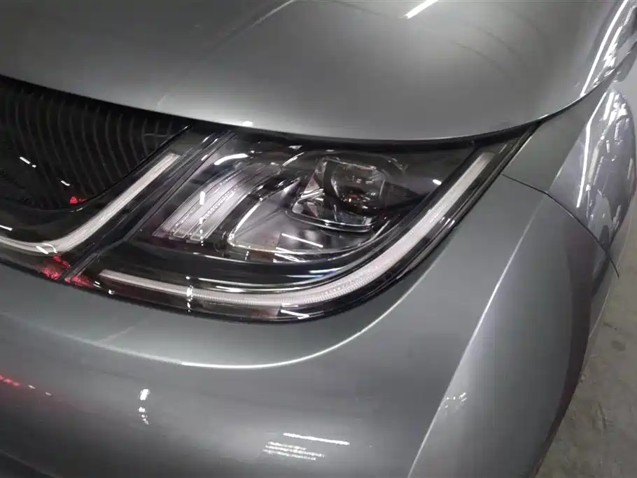 BYD Dolphin 2021 Model 405km Fashion Edition фото 5