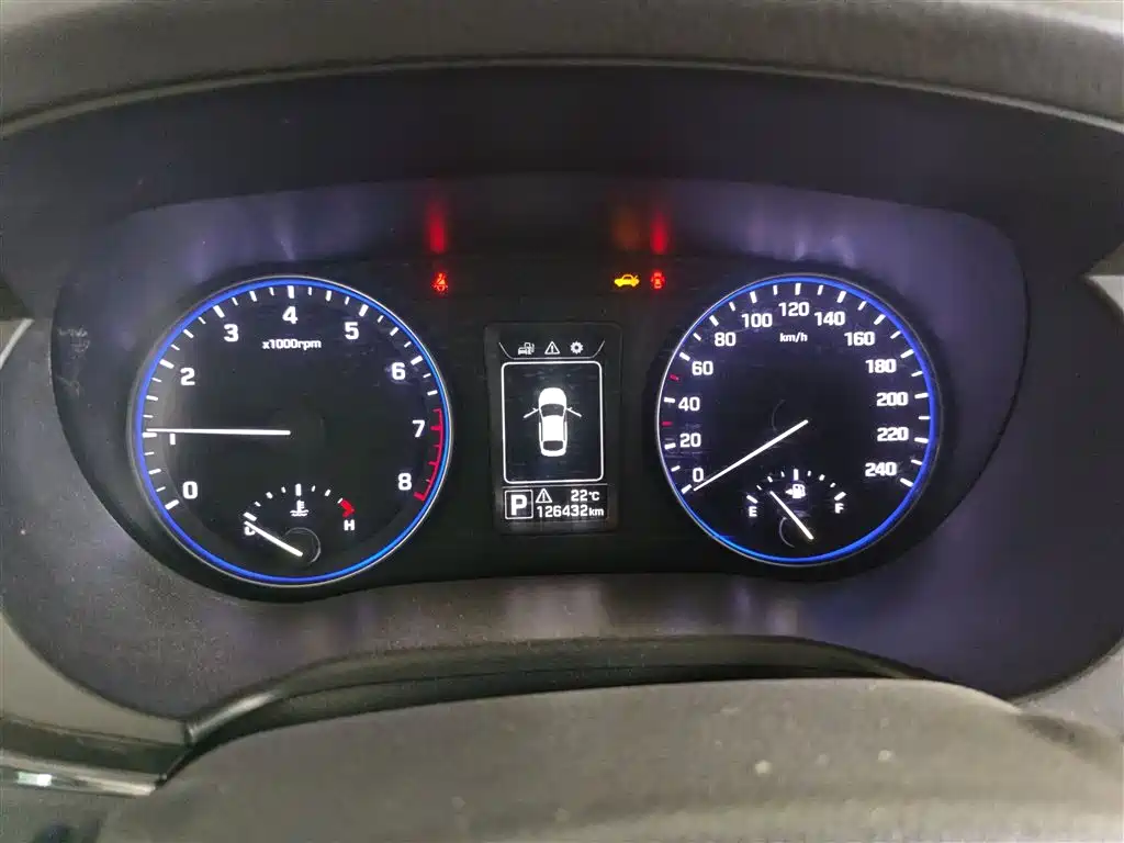 Hyundai Mistra 2014 1.8L Auto Smart GLS фото 12