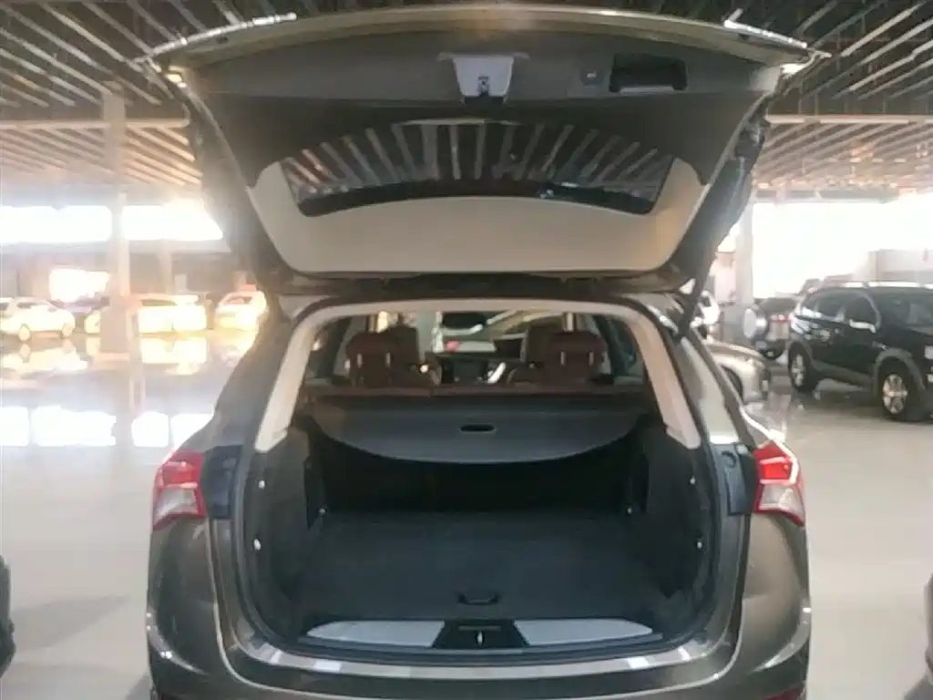 Buick Envision Plus 2018 20T 2WD Luxury фото 19