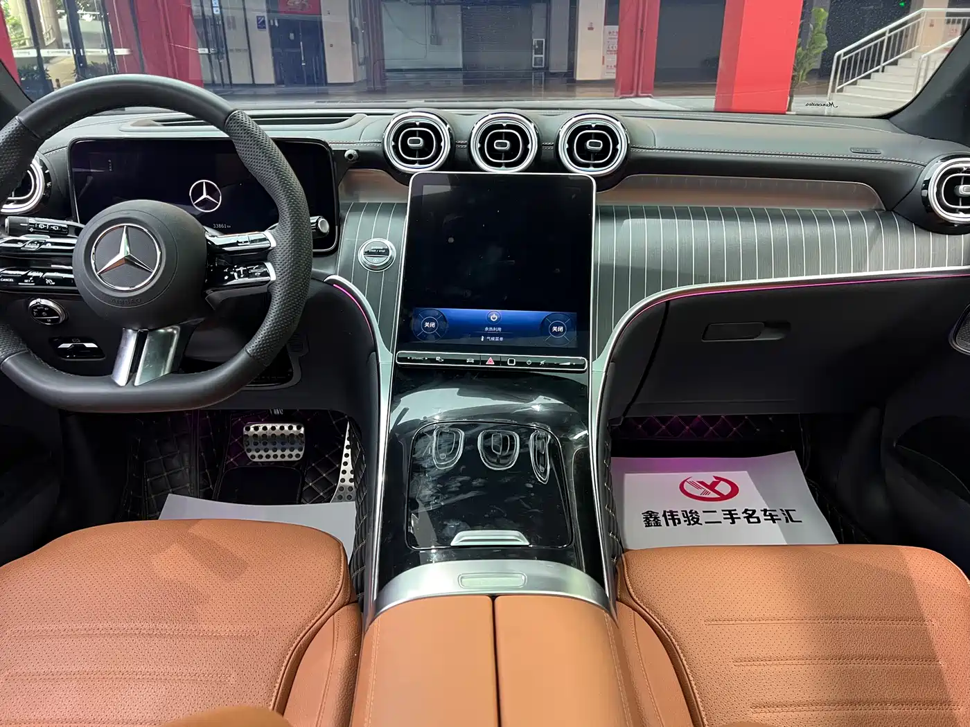 Mercedes-Benz GLC 2023 Facelift GLC 300 L 4MATIC Luxury 5-Seater фото 11