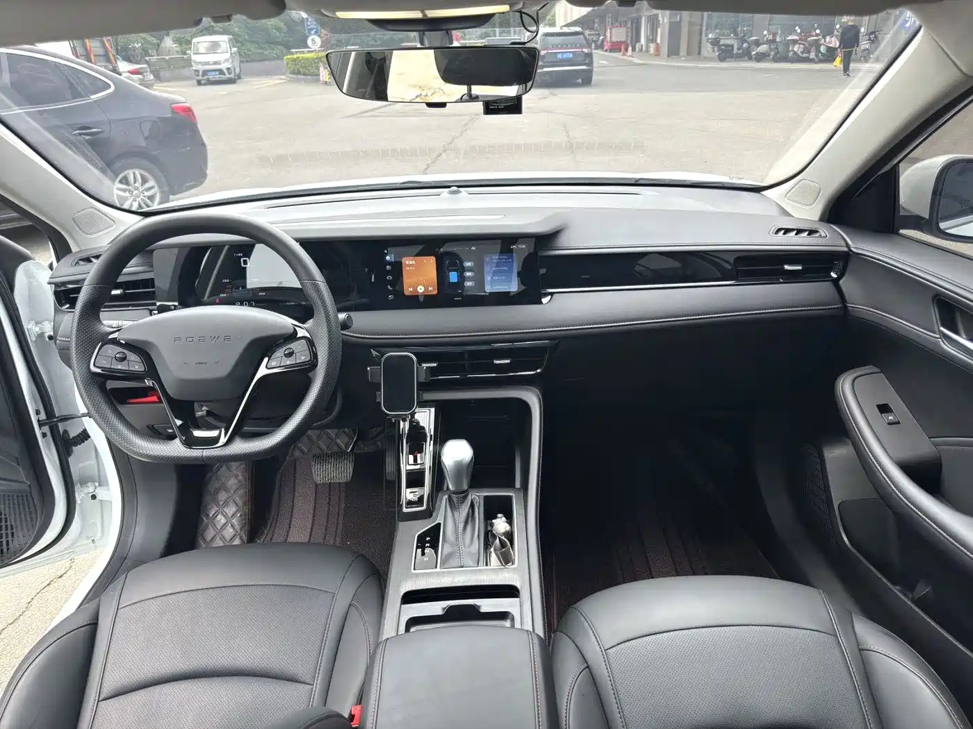 ROEWE I5