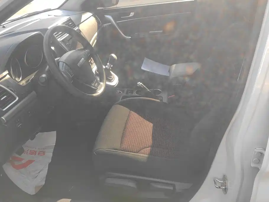 Photo 9 - Haval M6