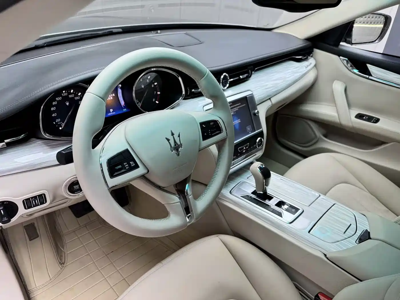 Maserati Quattroporte 2013 2013 3.0T Standard
