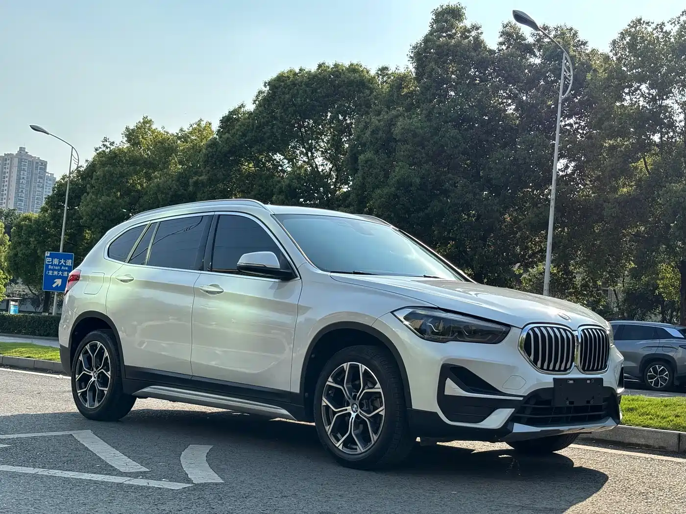BMW X1 2020 sDrive20Li Premium Edition фото 3