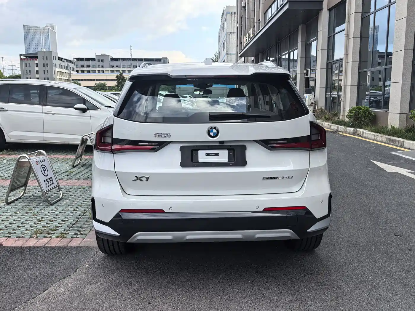 BMW X1 2025 2025 sDrive25Li X Design Package