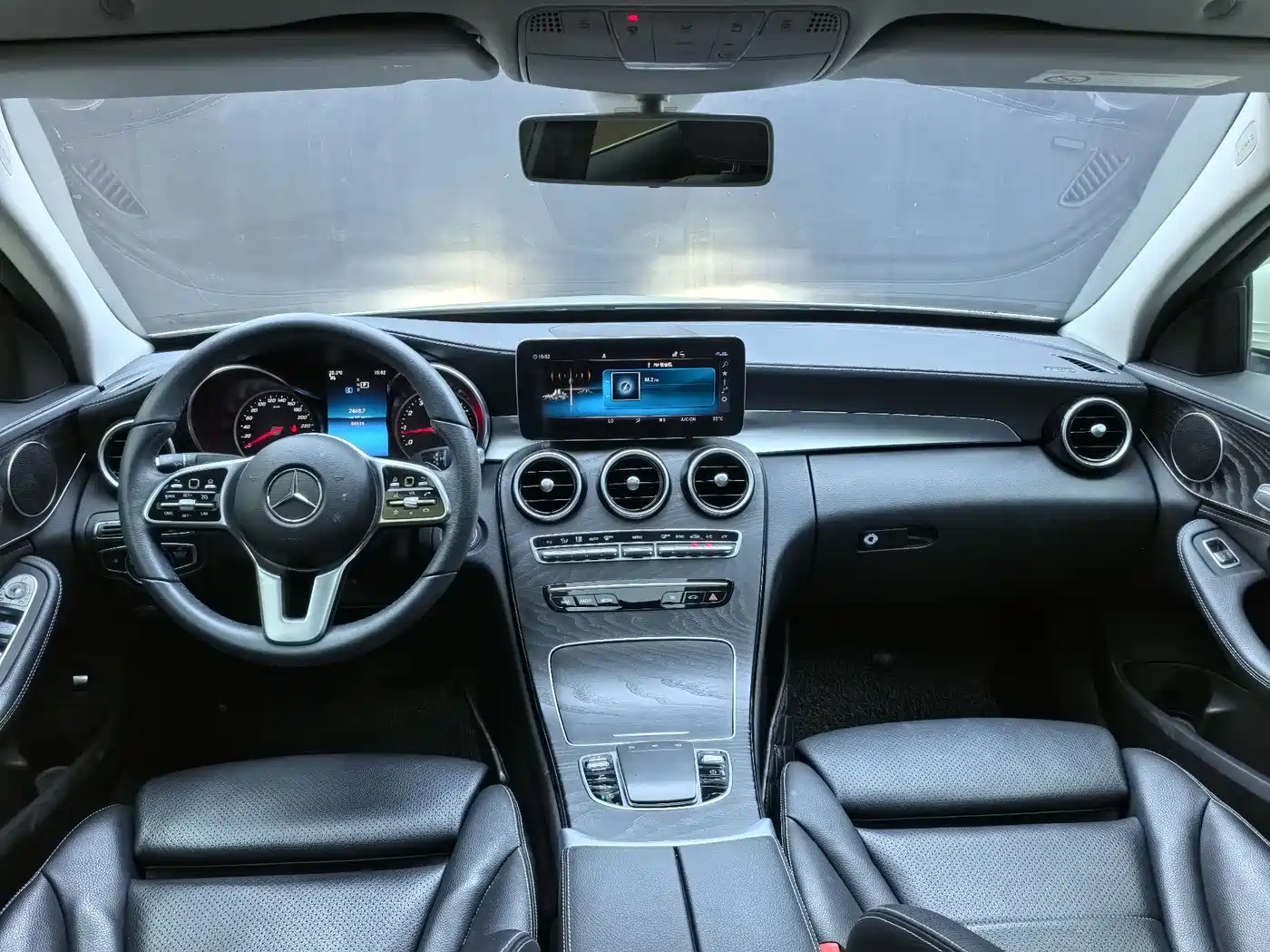 Mercedes-Benz C-Class 2019 C 180 L Fashion Sport Edition фото 23