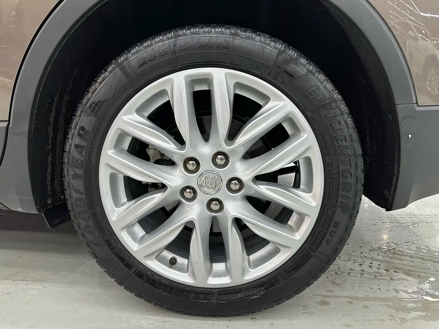 Buick Envision Plus 2019 28T AWD Elite Model China VI фото 12