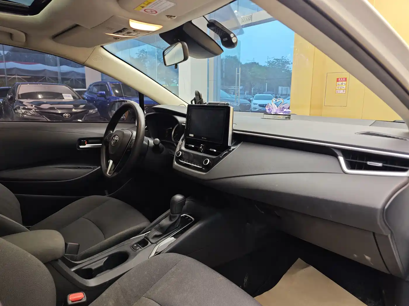 Toyota Corolla 2019 1.2T S-CVT GL-i Elite Edition фото 30