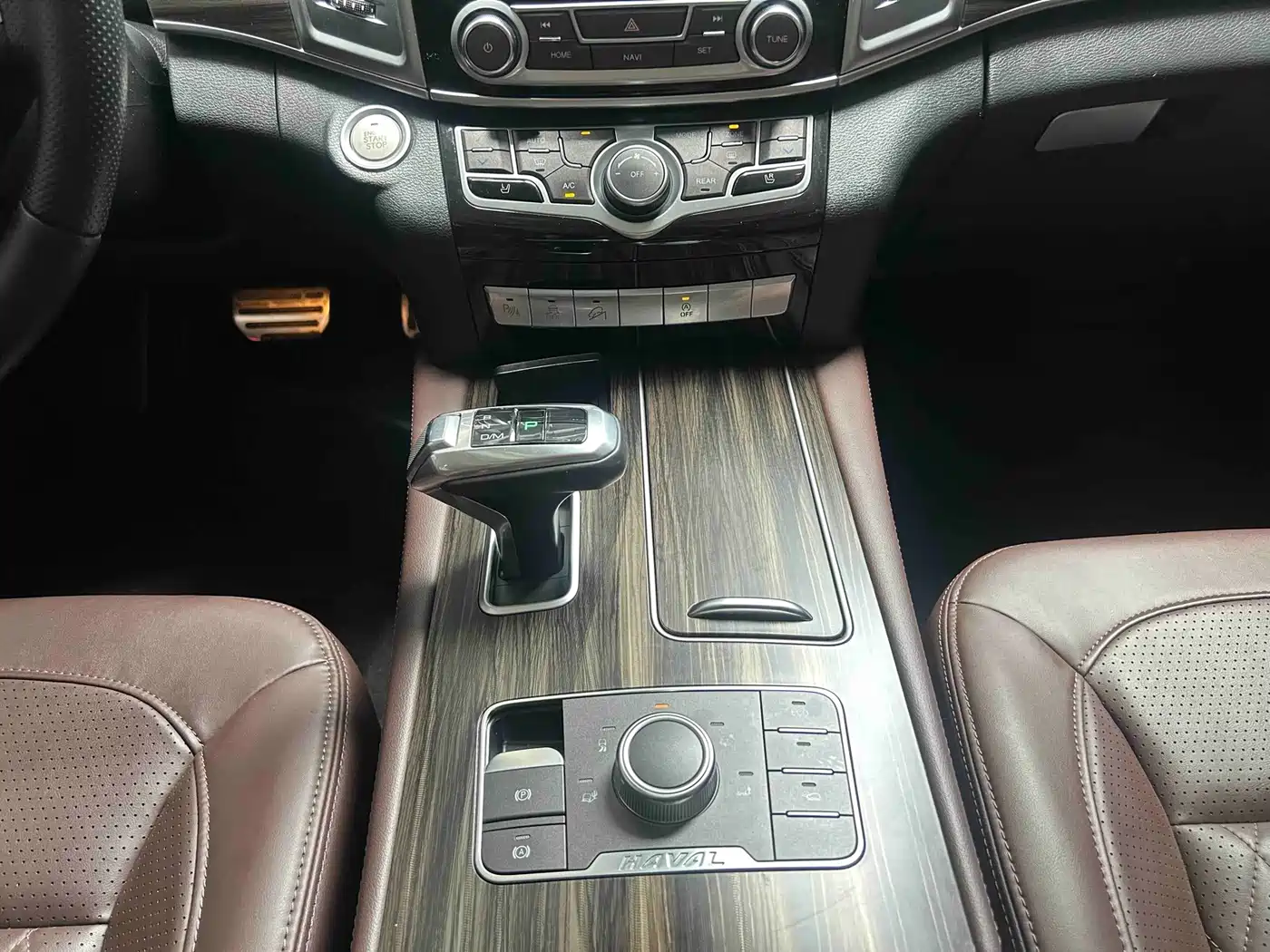 Photo 15 - Haval H9