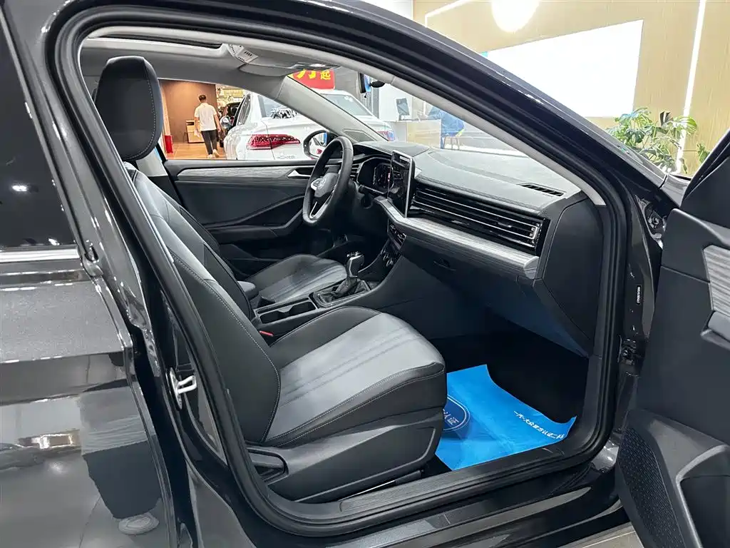 Volkswagen Sagitar 2026 2026 Model 30 Million Special Selection 300TSI DSG Surpass Edition