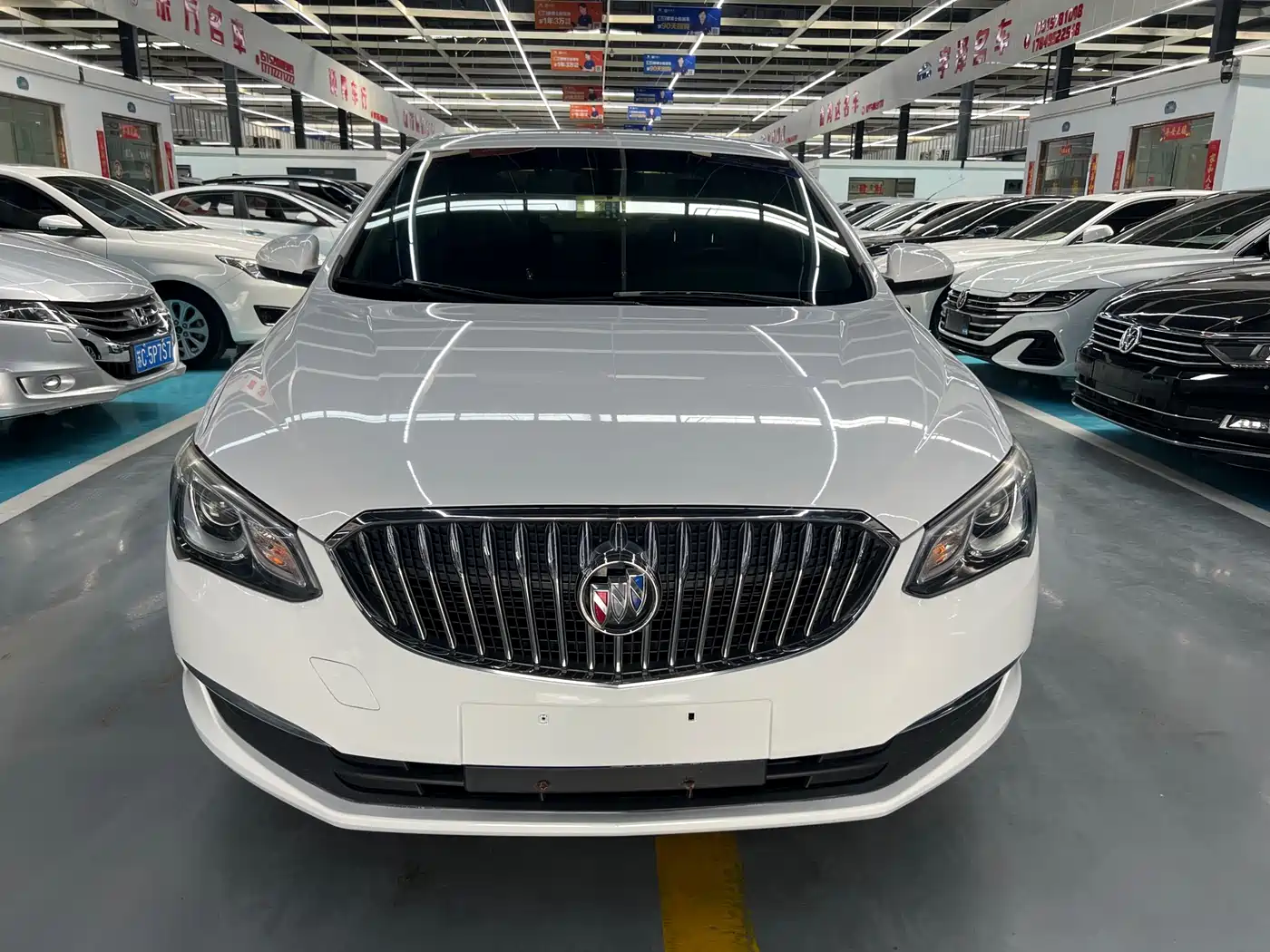 Buick Excelle 2017 15N Automatic Progressive фото 2