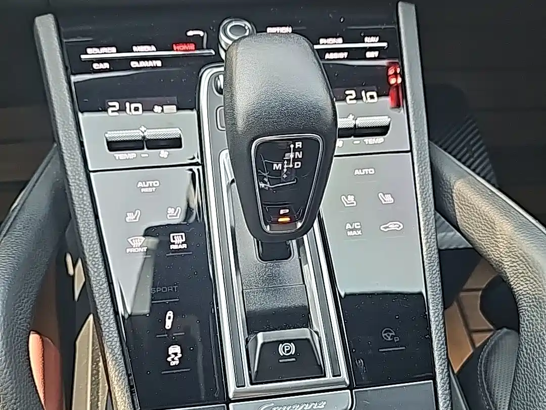Porsche Cayenne 2022 Cayenne 3.0T Platinum Edition фото 14
