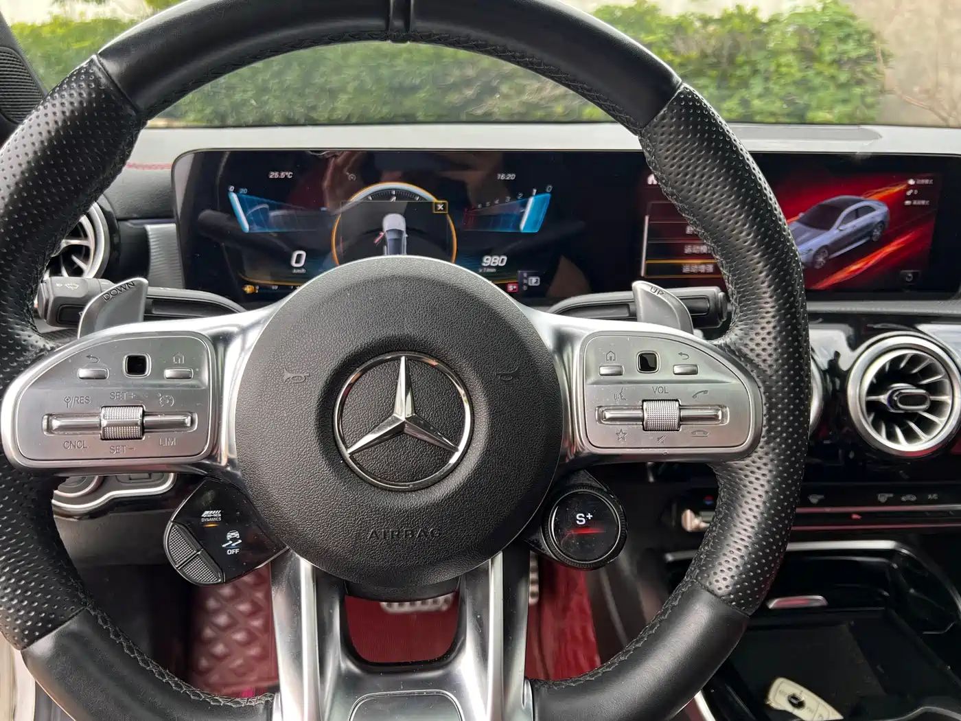 Mercedes-Benz A-Class AMG 2022 AMG A 35 L 4MATIC фото 6