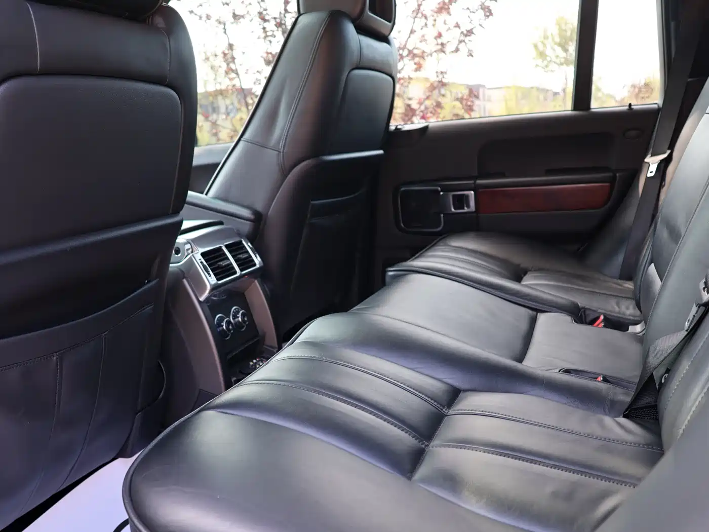 Land Rover Range Rover 2012 5.0 NA V8 фото 16