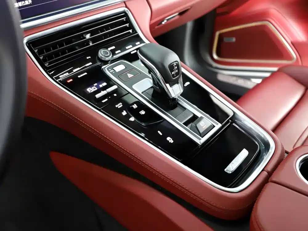 Photo 7 - Porsche Panamera