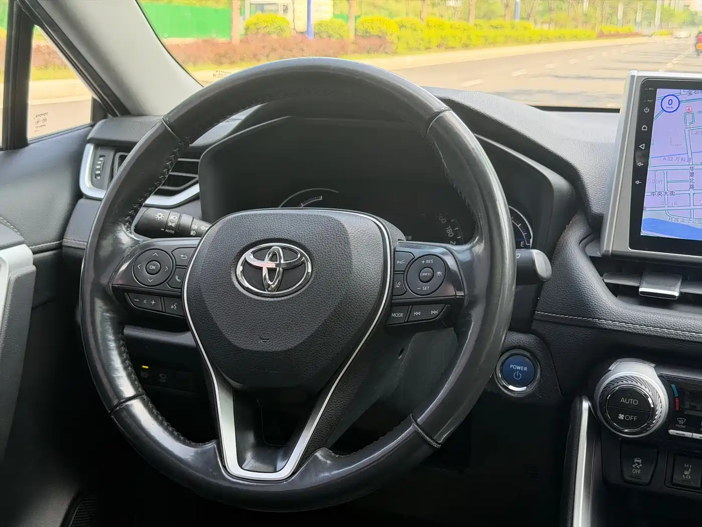 Toyota RAV4 Rongfang 2021 Hybrid 2.5L E-CVT AWD Elite PLUS Edition фото 11