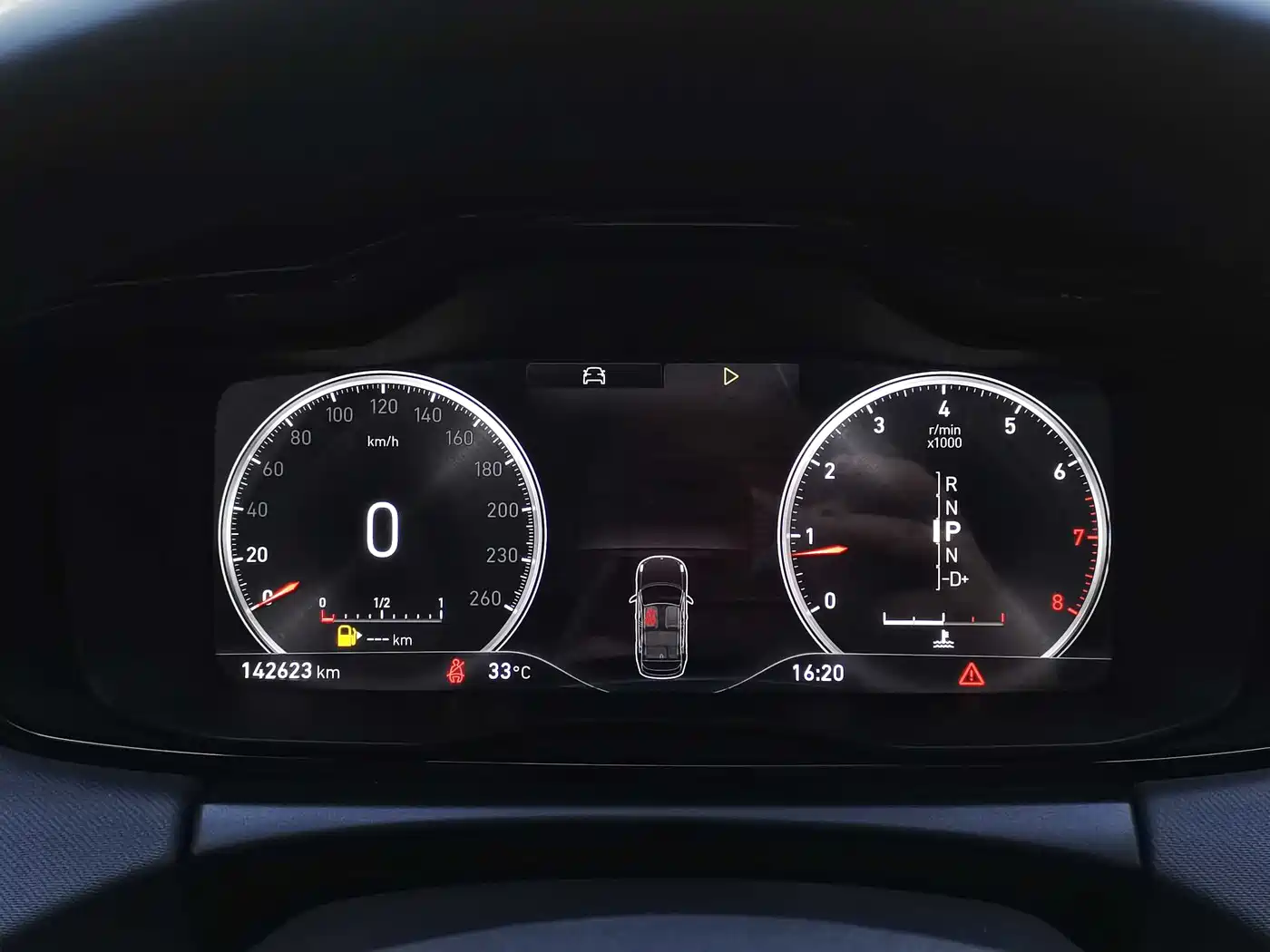 Lynk & Co 01 2019 2.0T 2WD Pro Edition China V фото 12