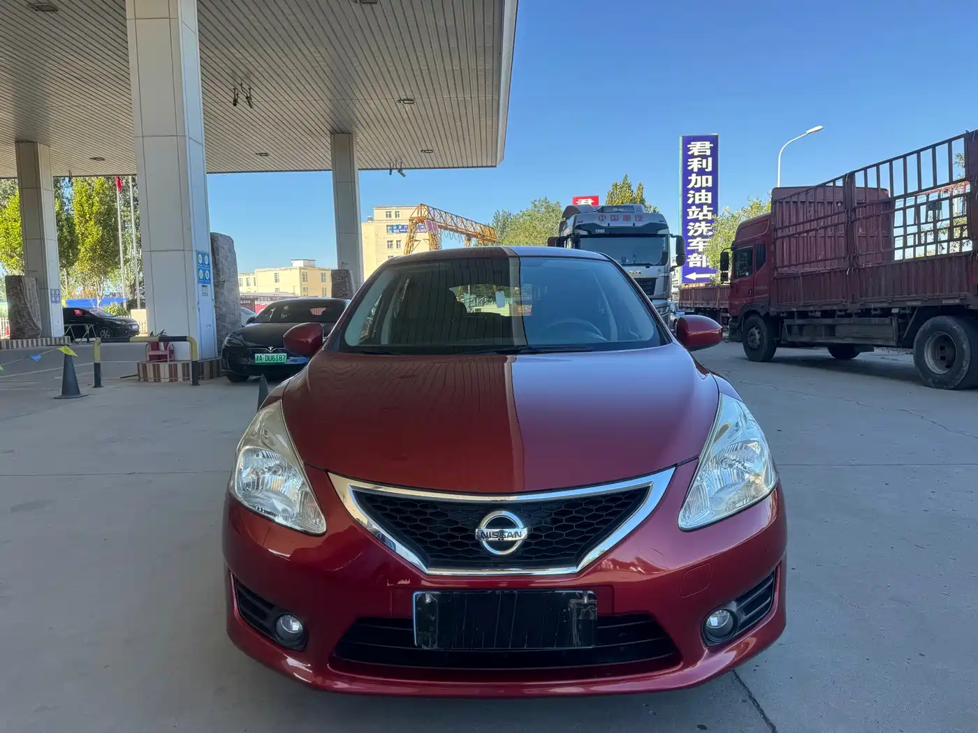 Nissan Tiida 2011 2011 1.6L CVT Comfort