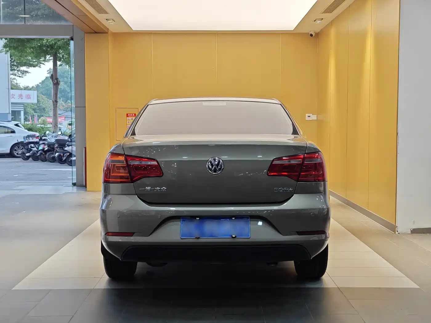 Volkswagen Bora 2015 Quality Edition 1.6L Automatic Fashion фото 26
