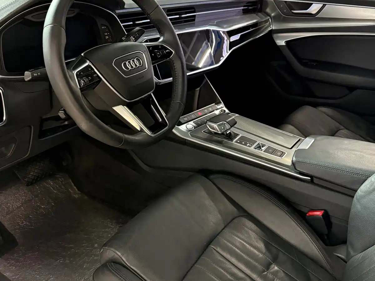 Audi A6L 2019 45 TFSI Premium Elegance фото 4