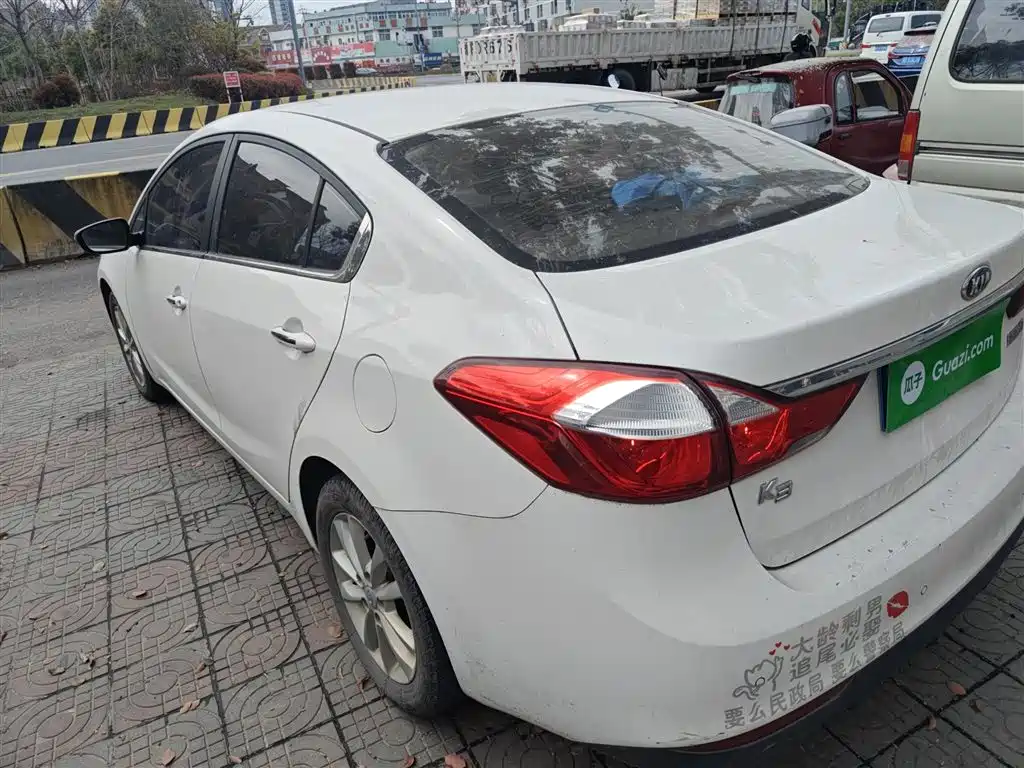 Kia K3 2016 1.6L Manual GLS фото 5