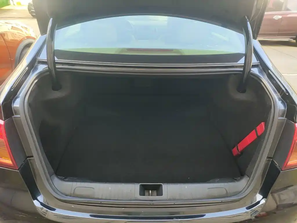 Roewe 950 2017 2017 30T Internet Flagship Edition