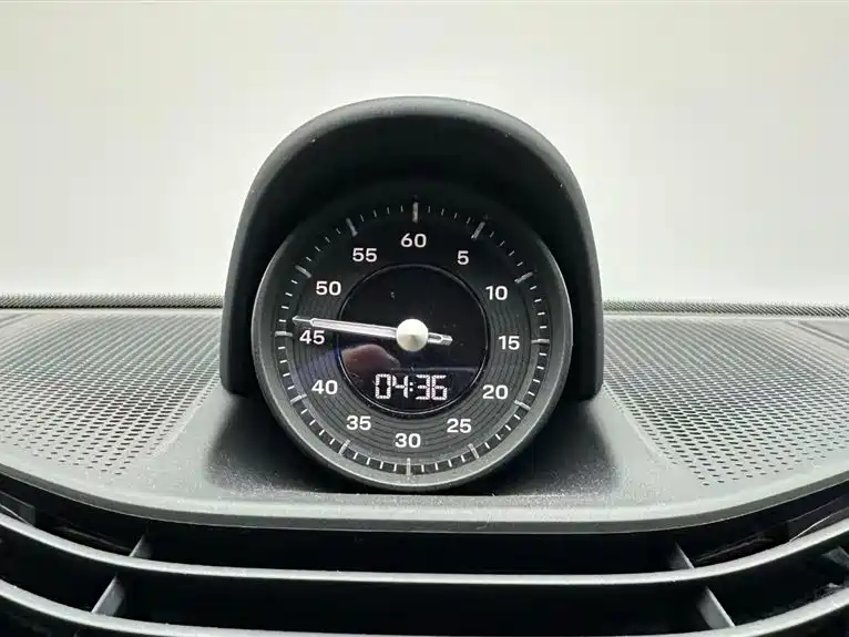 Porsche Taycan 2020 Taycan фото 15