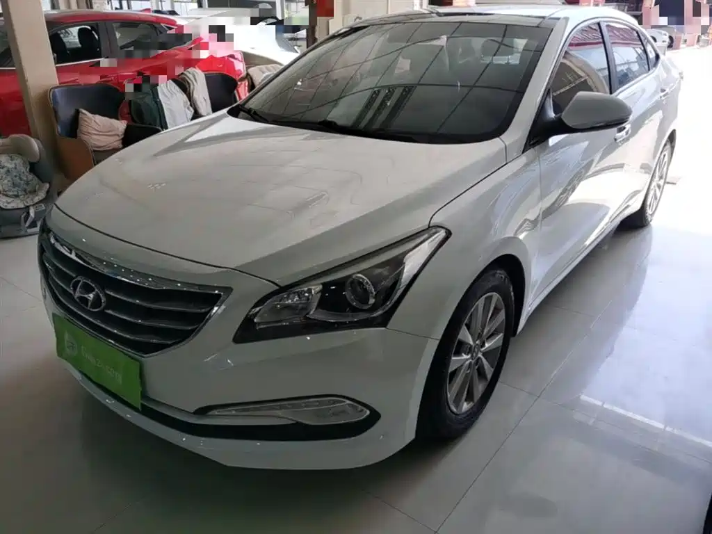 Hyundai Mistra 2014 1.8L Auto Smart GLS фото 2