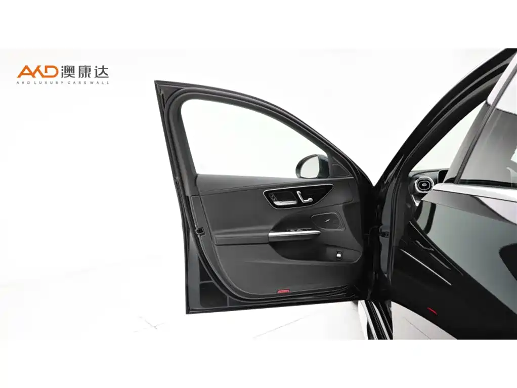 Mercedes-Benz C-Class 2023 Facelift C 260 L Sport Edition фото 10