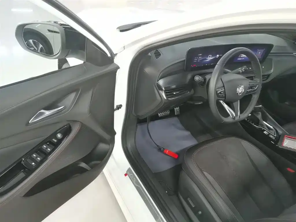 Buick Verano 2023 Pro GS Gale Edition фото 16
