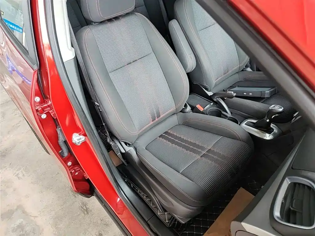 Buick Encore 2015 1.4T Automatic 2WD Urban Elite фото 25