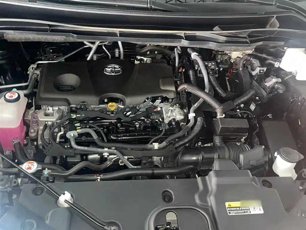 Toyota Granvia 2024 2.5L Hybrid Premium PLUS фото 20
