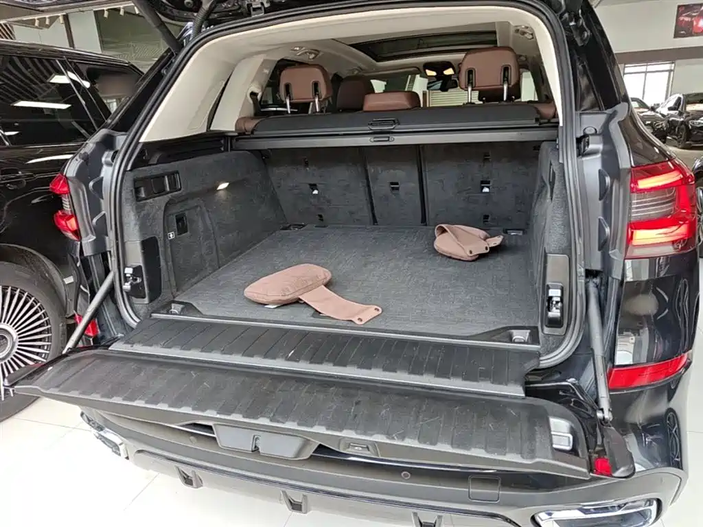 BMW X5 (IMPORTED)