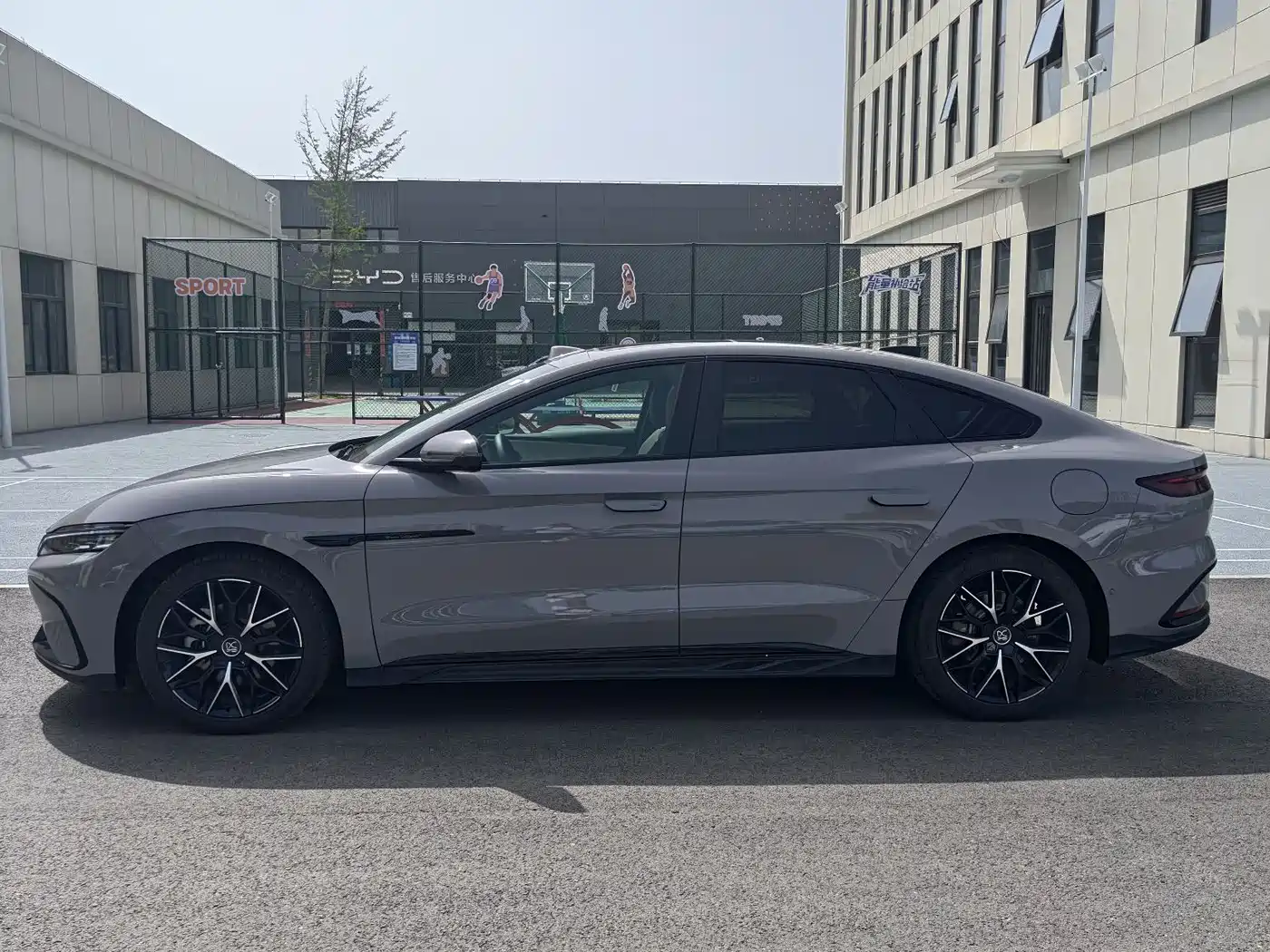 BYD Han 2025 DM-i Smart Driving Edition 125KM LiDAR Flagship фото 6