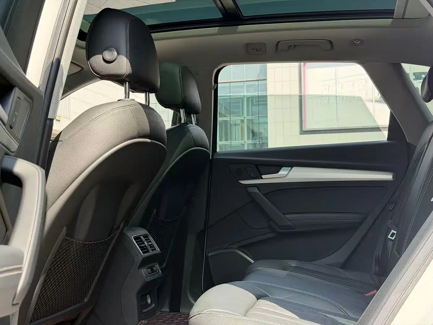 Audi Q5L 2020 40 TFSI Prestige Fashion фото 10