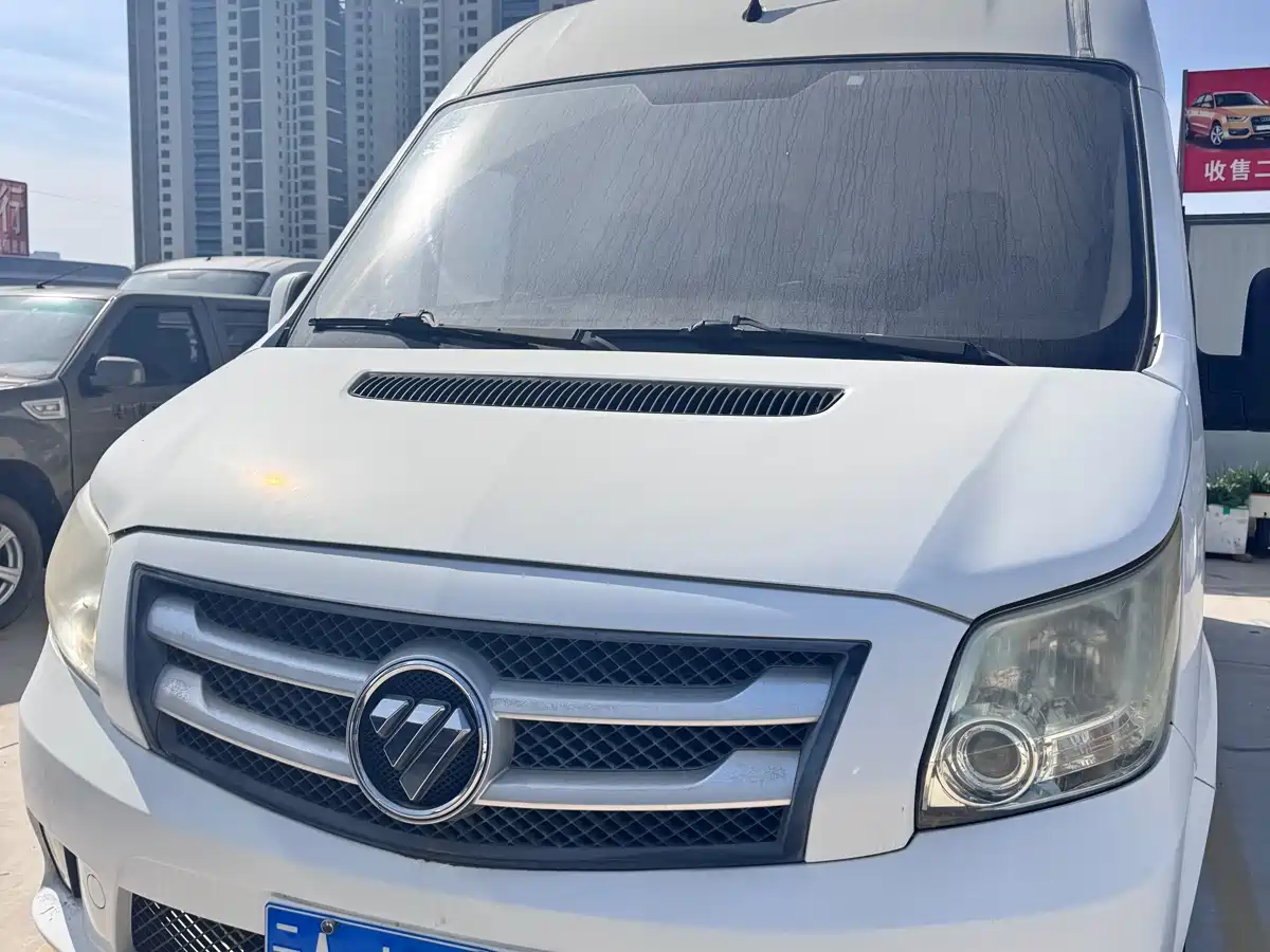 Foton Tuyano 2019 2019 Model 2.8T Van Extended Wheelbase Medium Roof 3 Seater 4J28TC3