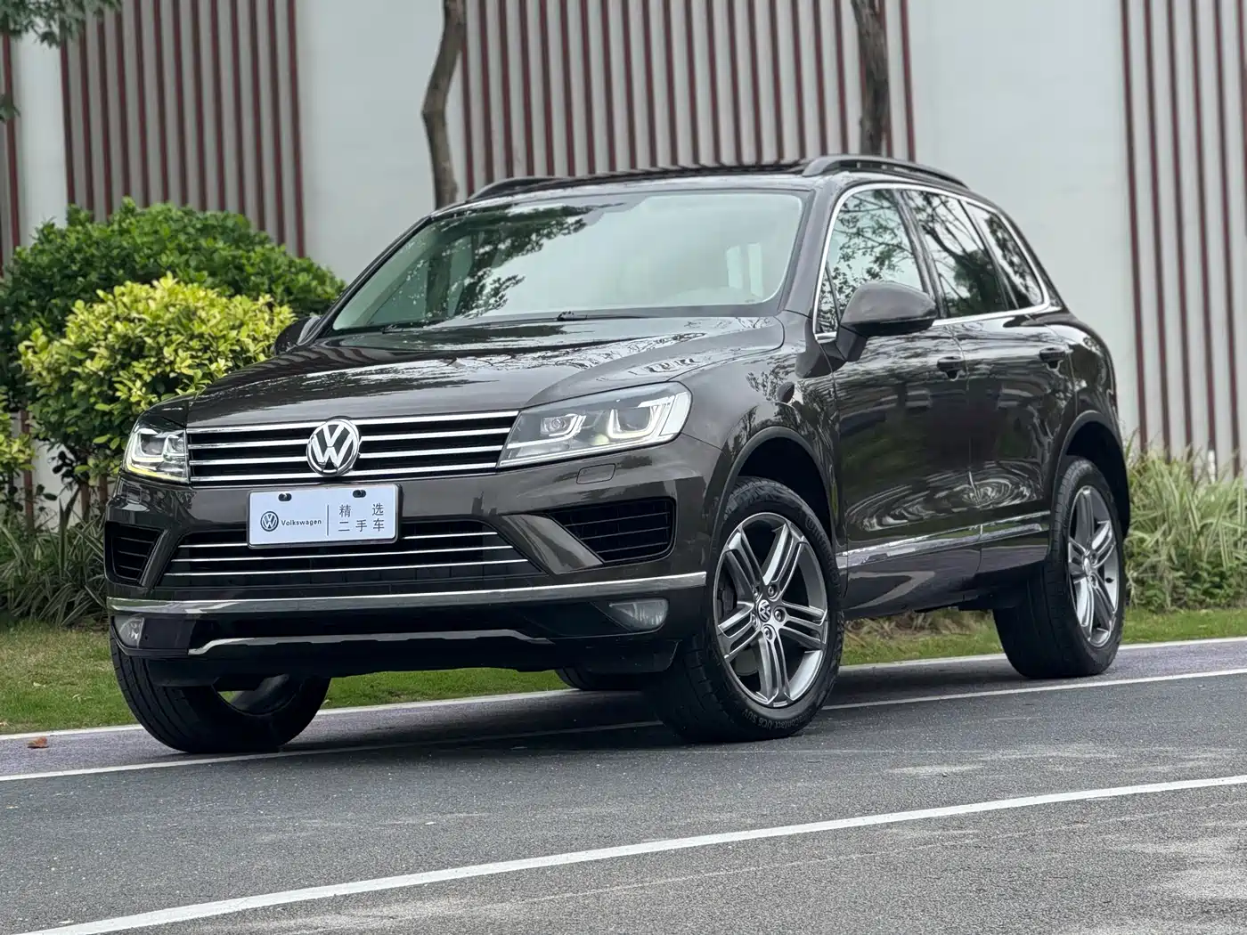 Volkswagen Touareg 2017 3.0TSI Explorer Edition фото 2