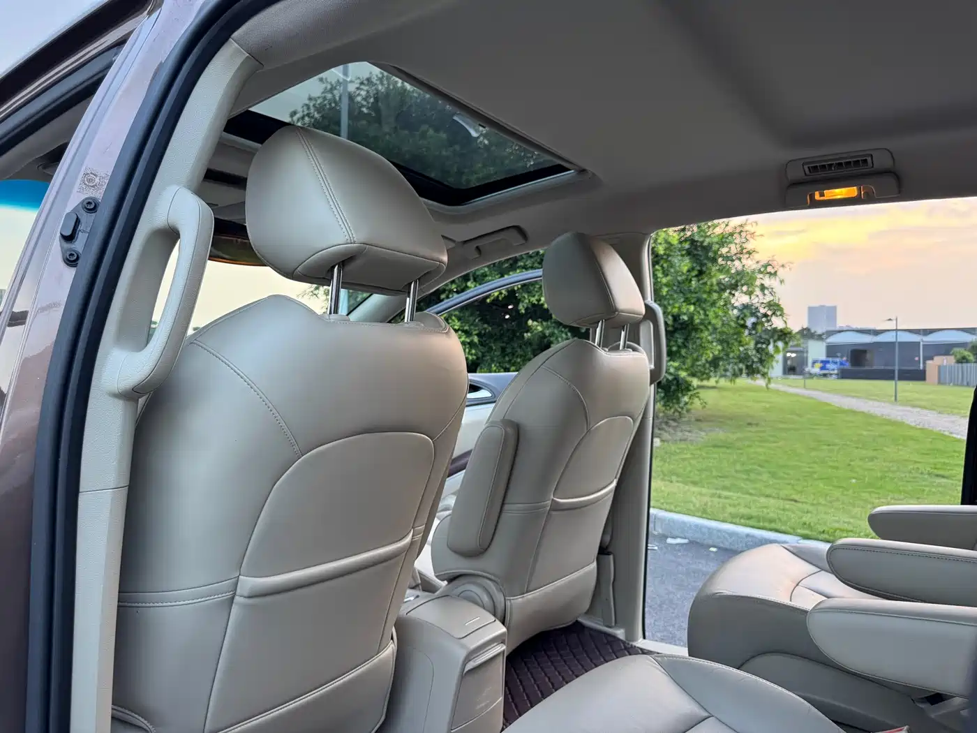 Buick GL8 2018 28T Luxury Model China VI фото 19