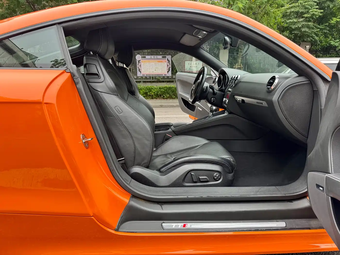 Audi TTS 2008 Model TTS Coupe 2.0TFSI quattro фото 11