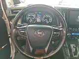 Фото 11 - Toyota Vellfire