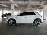 Photo 3 - Volkswagen T-ROC