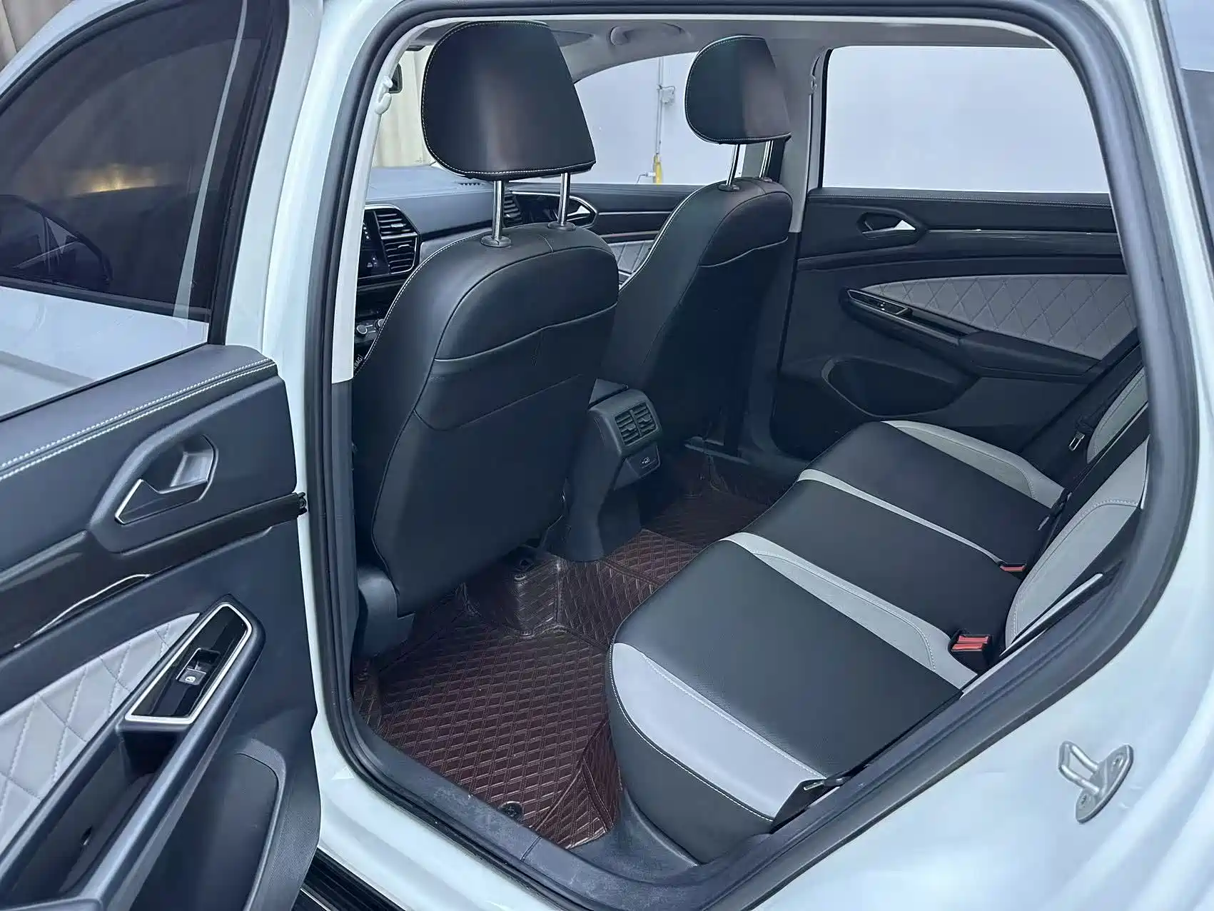 Фото 20 - Jetta VS7