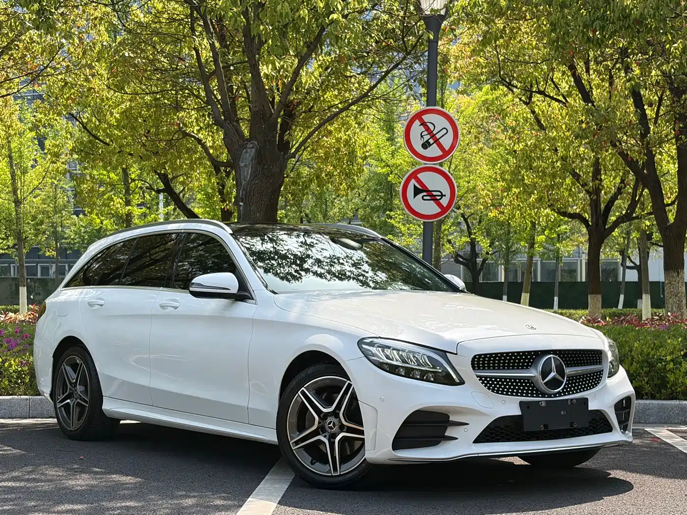 Mercedes-Benz C-Class (Import) 2020 Model C 260 Estate фото 3