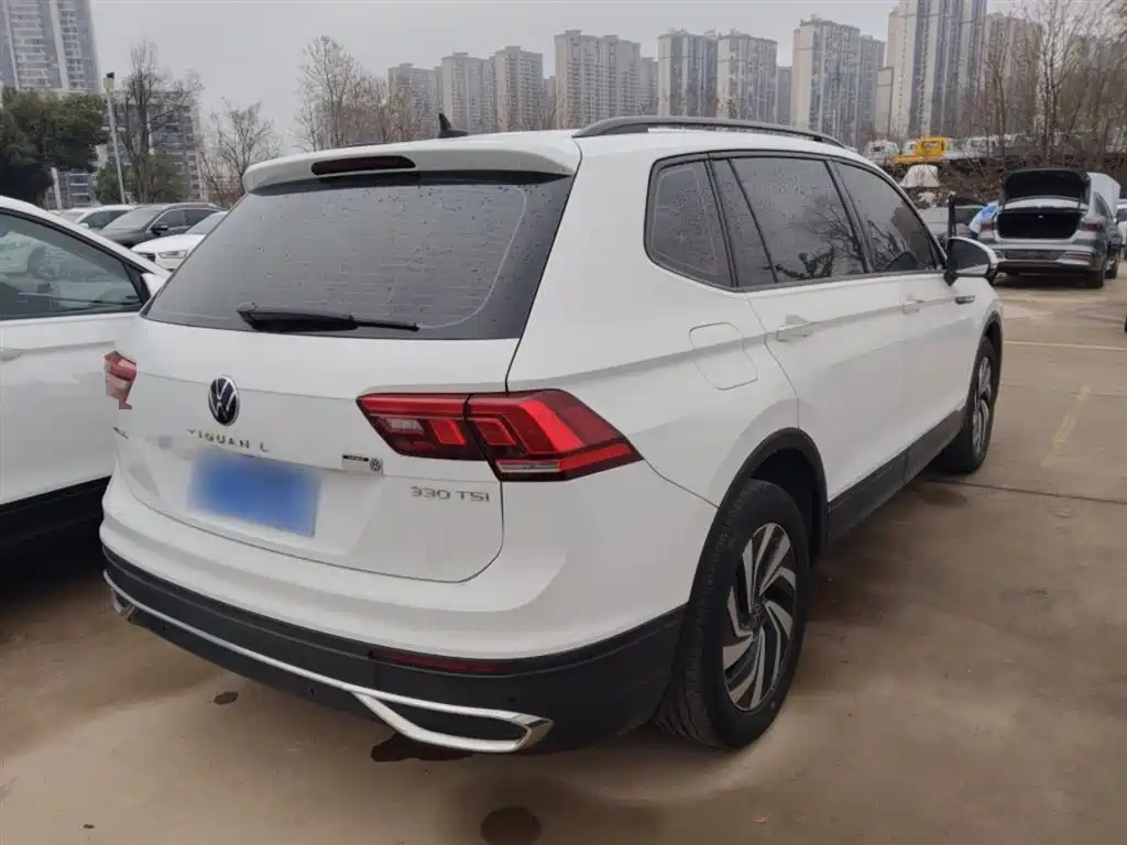 Volkswagen Tiguan L 2023 330TSI Auto 2WD Comfort Edition фото 23