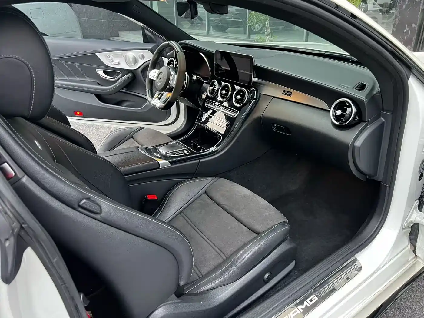 Mercedes-Benz C-Class AMG 2019 AMG C 63 Coupe фото 6