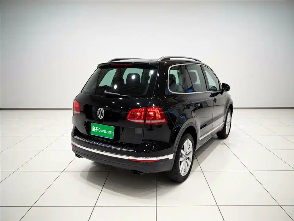 Volkswagen Touareg 2017 3.0TSI Explorer Edition фото 7